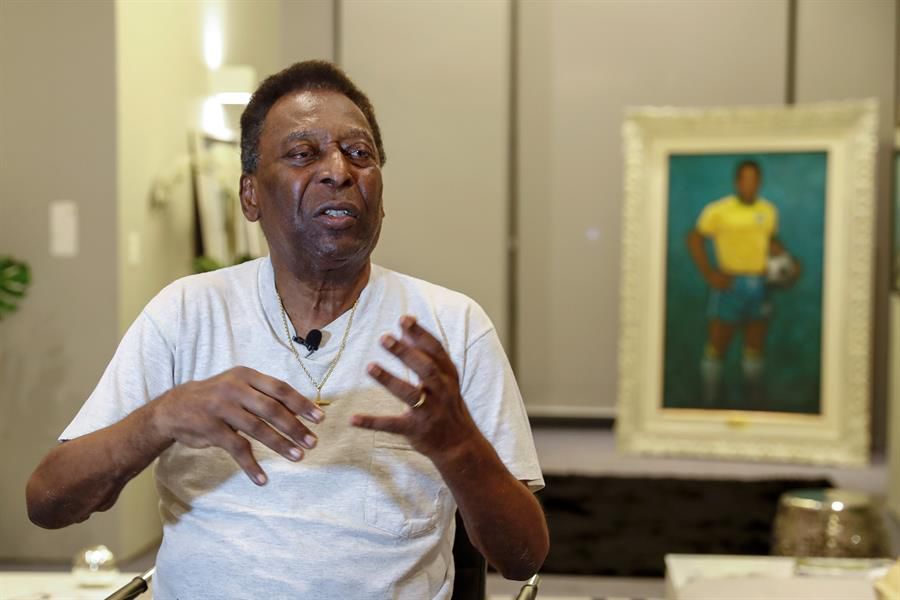 Pelé “no tiene mucha movilidad” y eso le trajo “cierta depresión”, dijo su hijo Edinho